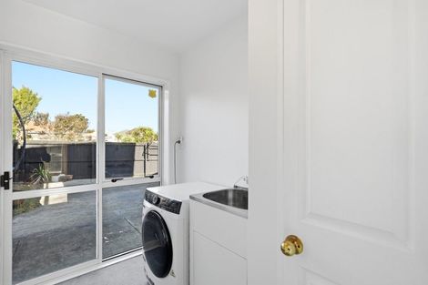 Photo of property in 70 Aston Drive, Waimairi Beach, Christchurch, 8083