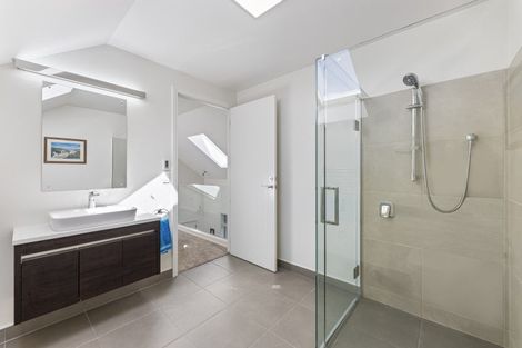 Photo of property in 100 Wingatui Road, Mosgiel, 9024