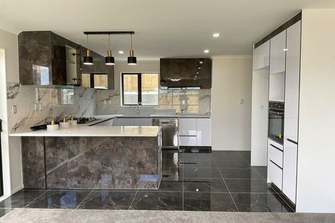 Photo of property in 30a Hooper Avenue, Pukekohe, 2120