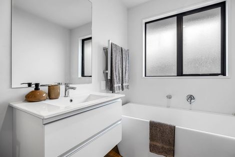 Photo of property in 167 Faringdon Boulevard, Rolleston, 7615