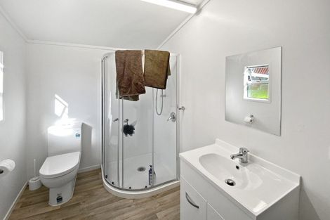 Photo of property in 8 Taupata Street, Castlecliff, Whanganui, 4501