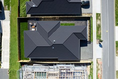 Photo of property in 26 Te Hoiere Street, Aotea, Porirua, 5024