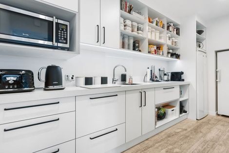 Photo of property in 6 Hortons Way, Cromwell, 9310