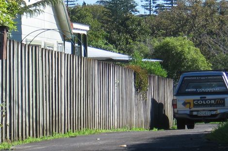 Photo of property in 46 Brandon Road, Glen Eden, Auckland, 0602
