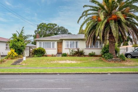 Photo of property in 27 Graeme Avenue, Mangere East, Auckland, 2024