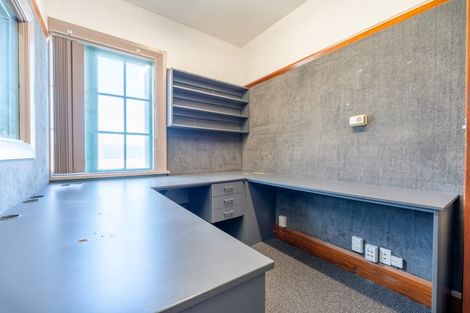 Photo of property in 334 Oriental Parade, Oriental Bay, Wellington, 6011