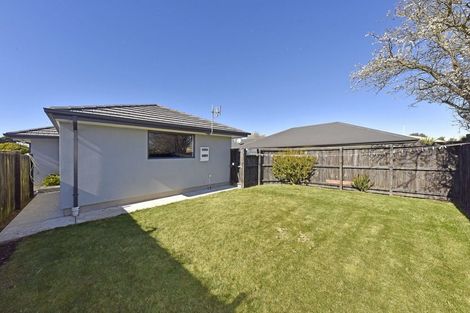 Photo of property in 111 Palmers Road, New Brighton, Christchurch, 8083