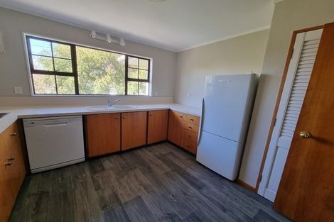 Photo of property in 10a Bristow Place, Karori, Wellington, 6012