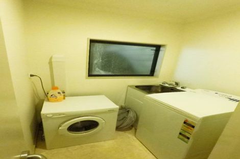 Photo of property in 33a Whaui Street, Brooklyn, Wellington, 6021