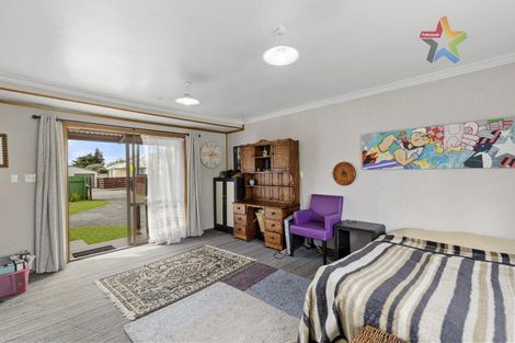 Photo of property in 72 Tiro Tiro Road, Levin, 5510