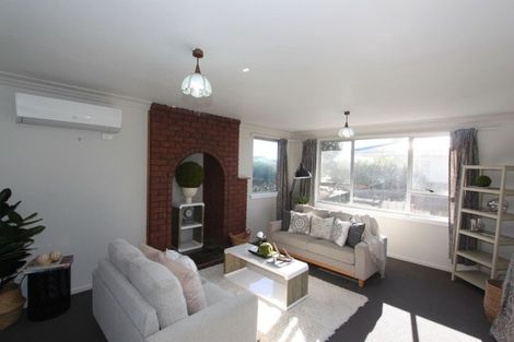 Photo of property in 21 Inwoods Road, Parklands, Christchurch, 8083