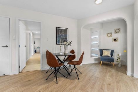 Photo of property in 13 Coletta Lane, Te Atatu South, Auckland, 0610