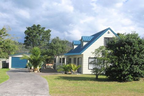 Photo of property in 103 Kaka Street, Whangamata, 3620