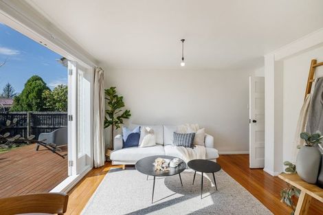 Photo of property in 16 Balgay Street, Upper Riccarton, Christchurch, 8041