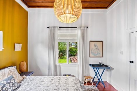 Photo of property in 409 Alexandra Street, Hastings, 4122