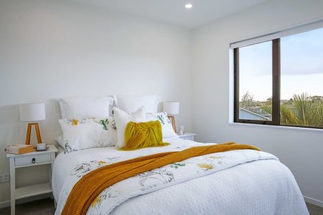 Photo of property in 28 Mckinstry Avenue, Mangere East, Auckland, 2024