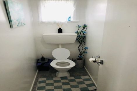 Photo of property in 86 Harrington Road, Henderson, Auckland, 0610