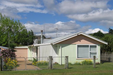 Photo of property in 49 Ocean View Road, Waihi Beach, 3611