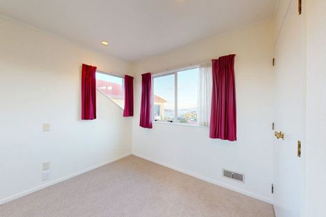 Photo of property in 16 Imran Terrace, Khandallah, Wellington, 6035
