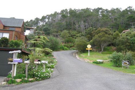 Photo of property in 15 Patricia Place, Hahei, Whitianga, 3591