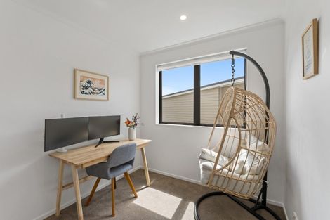 Photo of property in 40 Sidney Wallingford Way, Hobsonville, Auckland, 0616