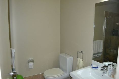 Photo of property in 10/11 Carlos Drive, Flat Bush, Auckland, 2016