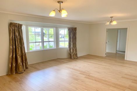 Photo of property in 1/42 Holland Road, Hillcrest, Auckland, 0627