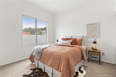 Photo of property in 65 Saddleback Grove, Karori, Wellington, 6012