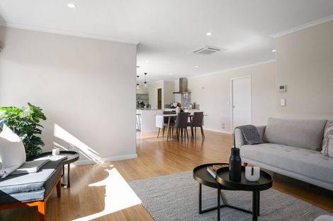 Photo of property in 16 Tiaki Way, Cambridge, 3434