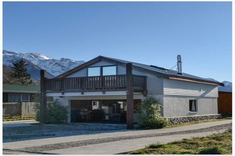 Photo of property in 13 Forbes Place, Glenorchy, 9372