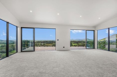 Photo of property in 16 North Ridge Rise, Maunu, Whangarei, 0179