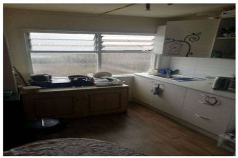 Photo of property in 5/320 Pakuranga Road, Pakuranga Heights, Auckland, 2010