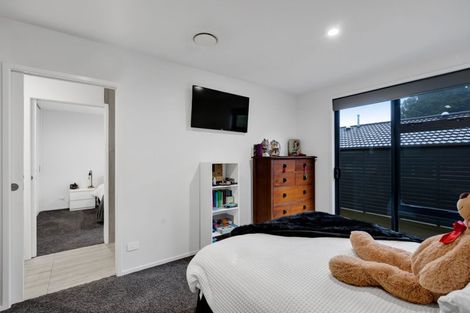 Photo of property in 57 Brooklands Road, Brooklands, New Plymouth, 4310