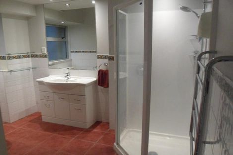 Photo of property in Jerningham Apartments, 20 Oriental Terrace, Oriental Bay, Wellington, 6011