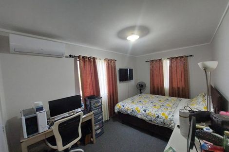 Photo of property in 19a Marewa Street, Te Atatu South, Auckland, 0610