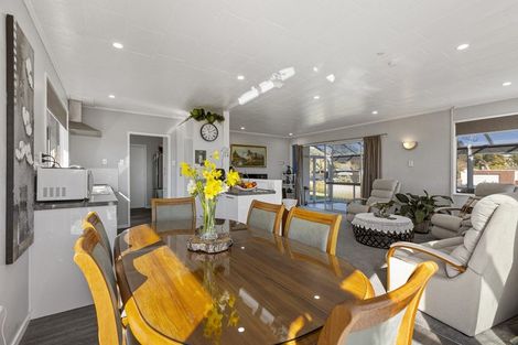 Photo of property in 176 Parklands Avenue, Bell Block, New Plymouth, 4312