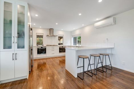 Photo of property in 8 Rakau Views, Orewa, 0931