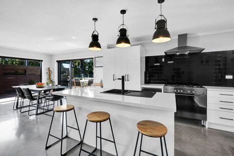 Photo of property in 24 Mahoetahi Road, Sentry Hill, Waitara, 4382