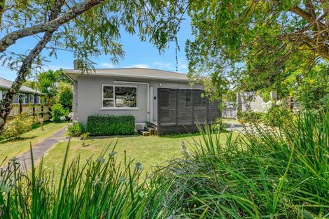 Photo of property in 9 Hursthouse Street, Vogeltown, New Plymouth, 4310