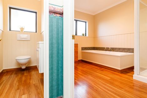 Photo of property in 20 Rose Place, Awapuni, Palmerston North, 4412