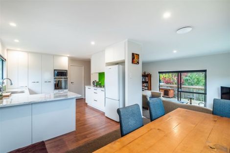Photo of property in 8 Luxor Place, Massey, Auckland, 0614