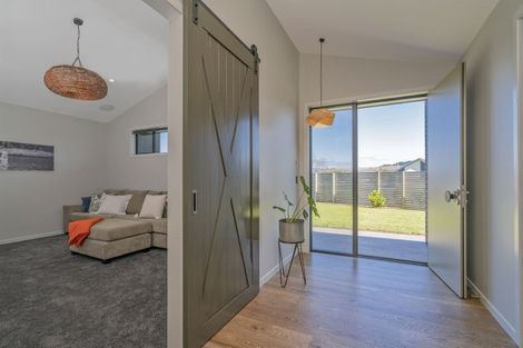 Photo of property in 19 Austin Drive, Whitianga, 3510