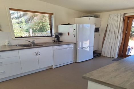 Photo of property in 5 Ward Place, Puponga, Collingwood, 7073