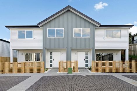 Photo of property in 1/4118a Great North Road, Glen Eden, Auckland, 0602