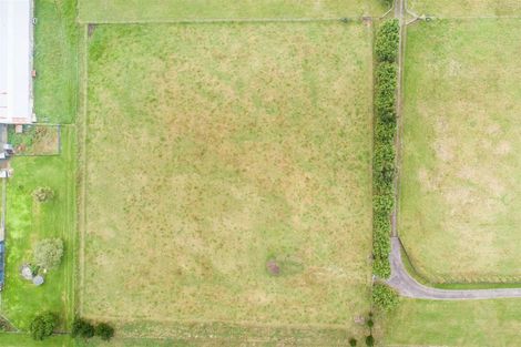 Photo of property in 27 Rangiotu Road, Himatangi, 4477