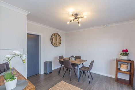 Photo of property in 21 Gordon Place, Levin, 5510