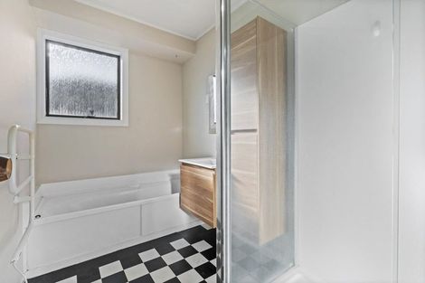 Photo of property in 3/76 Luanda Drive, Ranui, Auckland, 0612