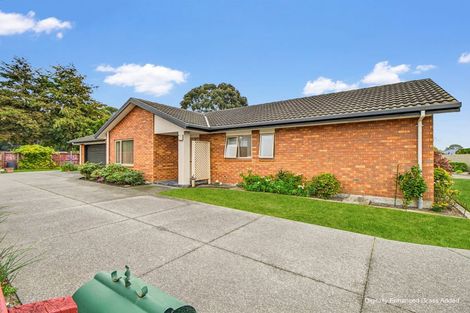 Photo of property in 13 Robert Coup Road, Kaiapoi, 7630