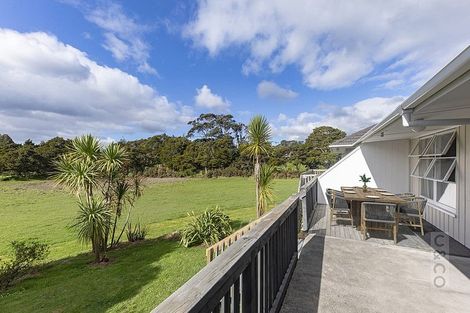 Photo of property in 4c Rheingold Place, Huapai, Kumeu, 0810