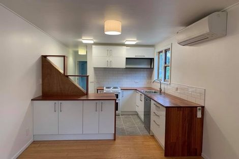 Photo of property in 45a Randwick Road, Northland, Wellington, 6012